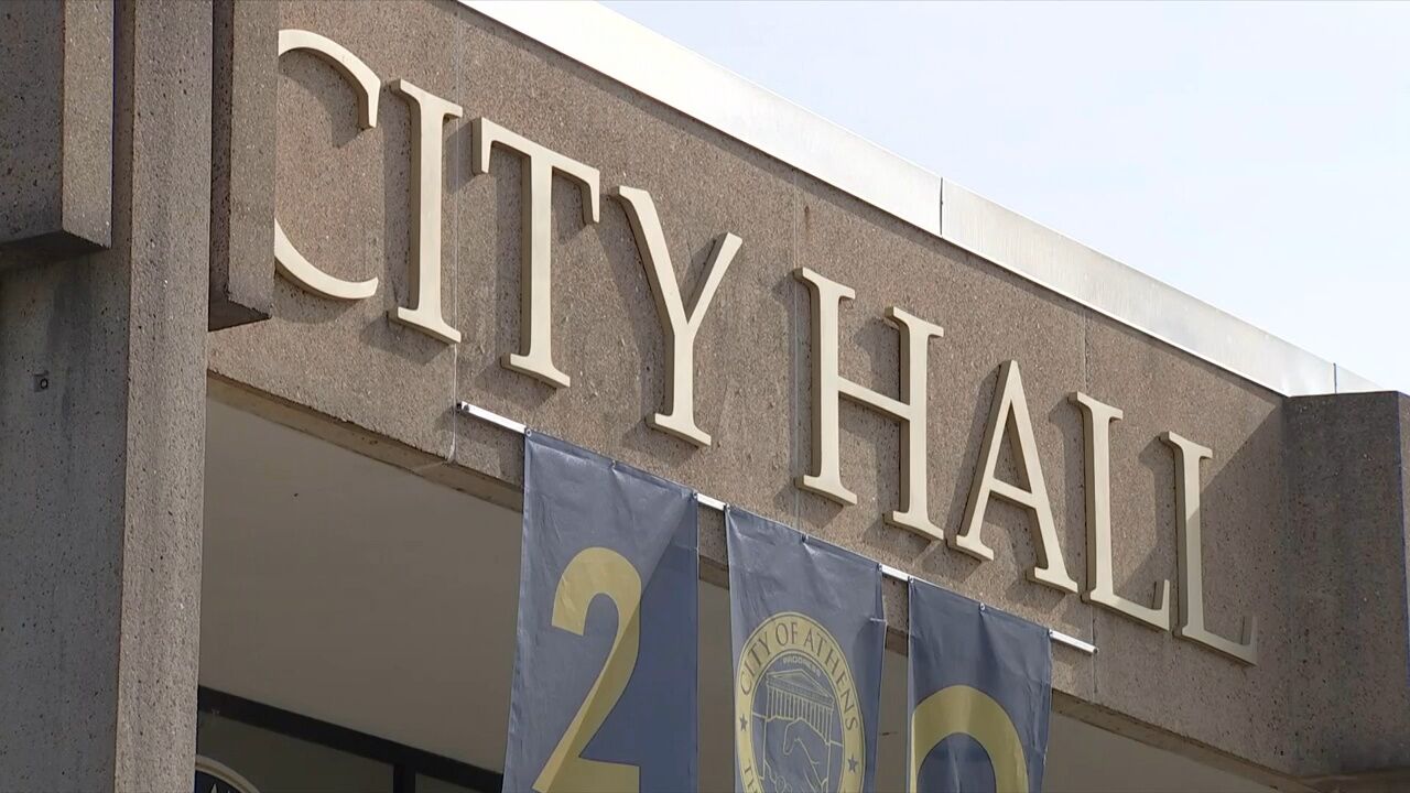 Athens city manager to resign, city council reaches separation agreement